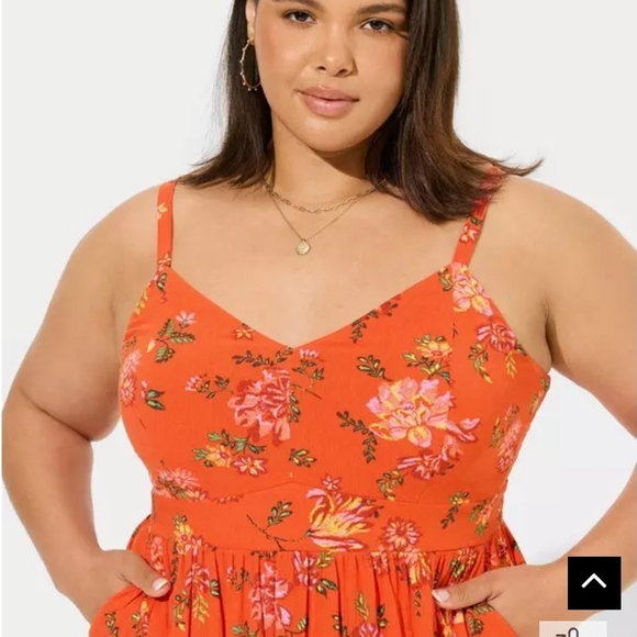 Maxi Tiered Hanky Hem Dress NWT! - Picture 2 of 4